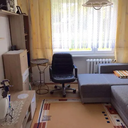 דירה View *